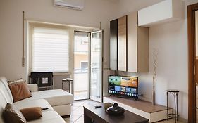 Two Bedroom Appartment - 3 min Metro Conca D'Oro by ORPI RENT